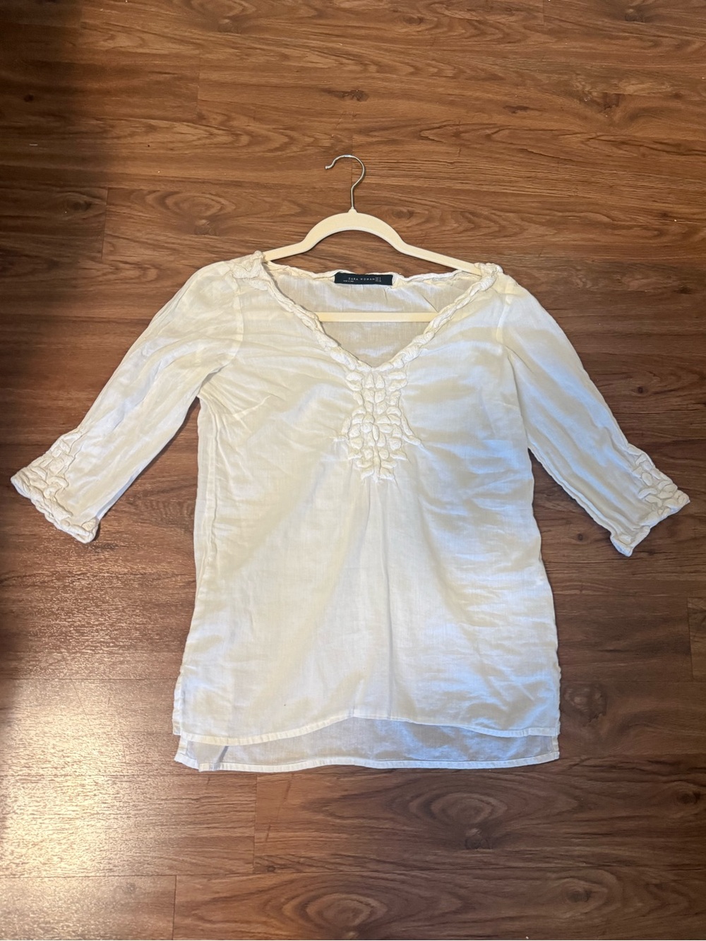 Vintage Zara 100% Cotton 3/4 Sleeve White Embroidered Blouse - Size  Small